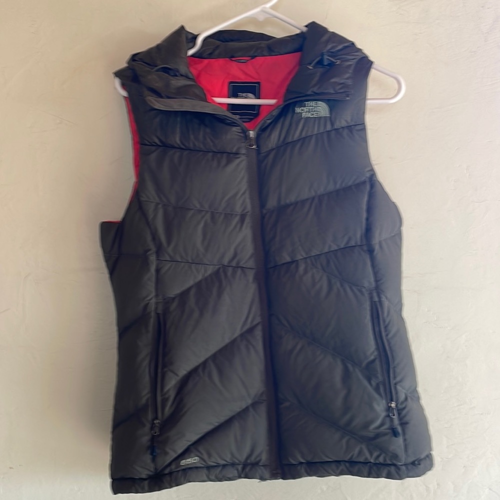 The North Face women’s Down 650 Vest with hood